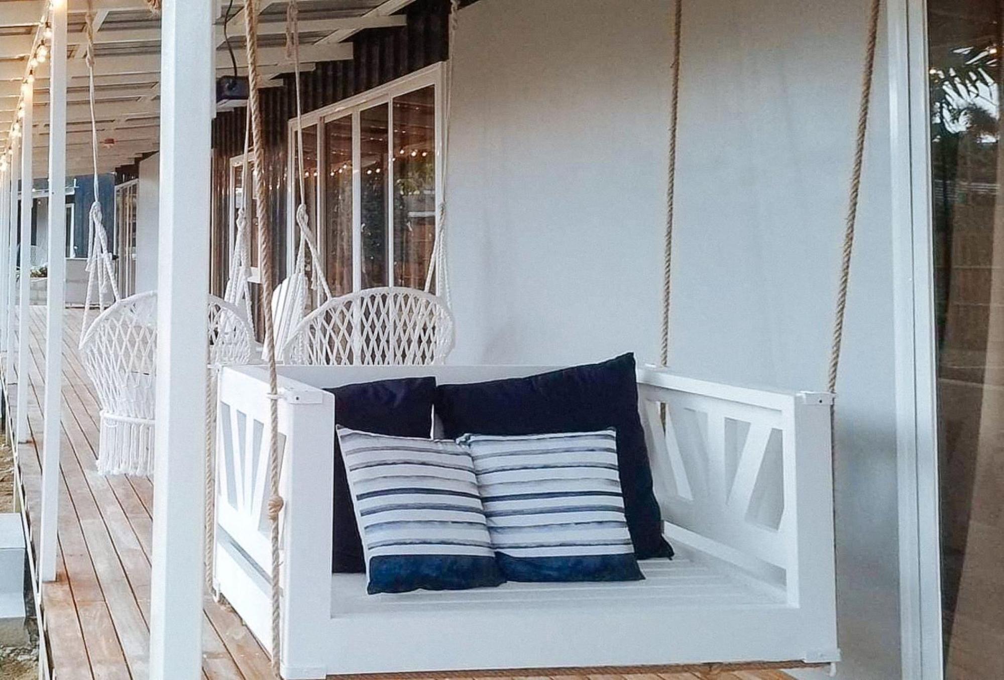 RedDoorz @ Angels Bed&Breakfast Sipalay City Exterior foto